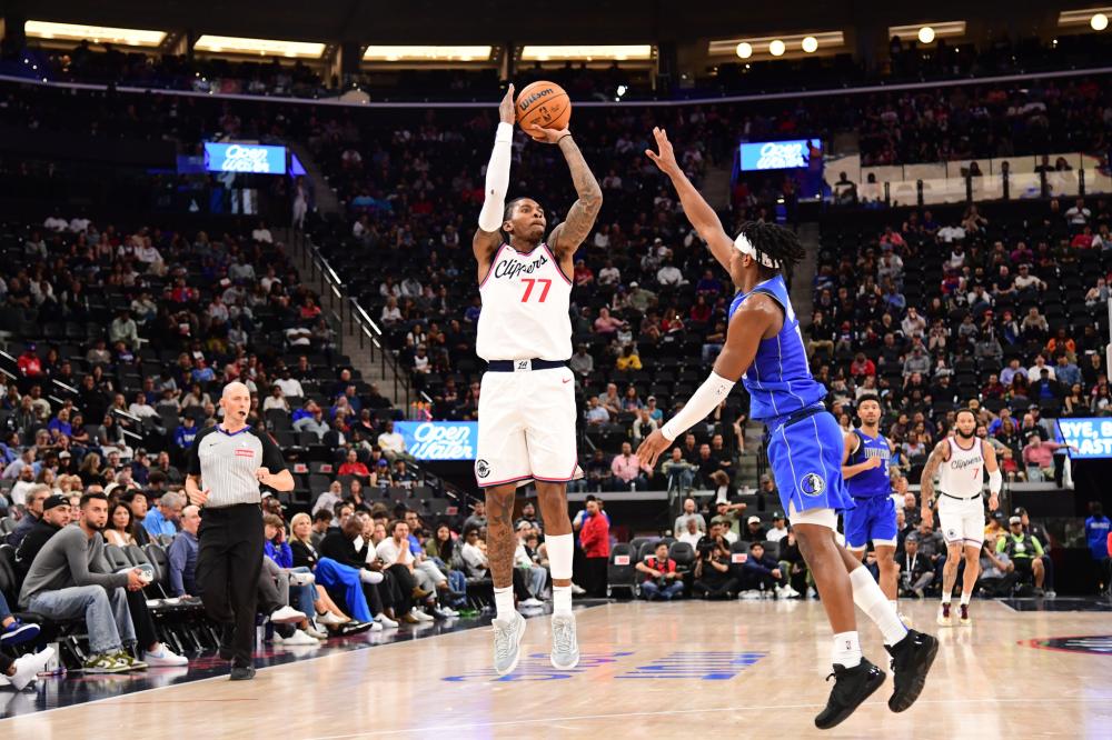 决策失误造 决策失误造