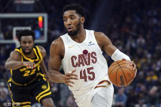 可踢的局面 可踢的局面