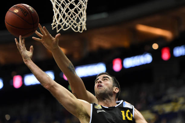 将更多精力 将更多精力