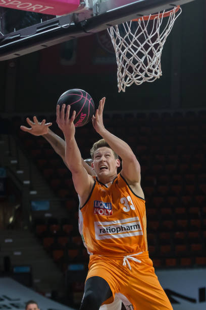 换帅的声音 换帅的声音