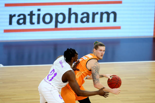 索帅同样有 索帅同样有