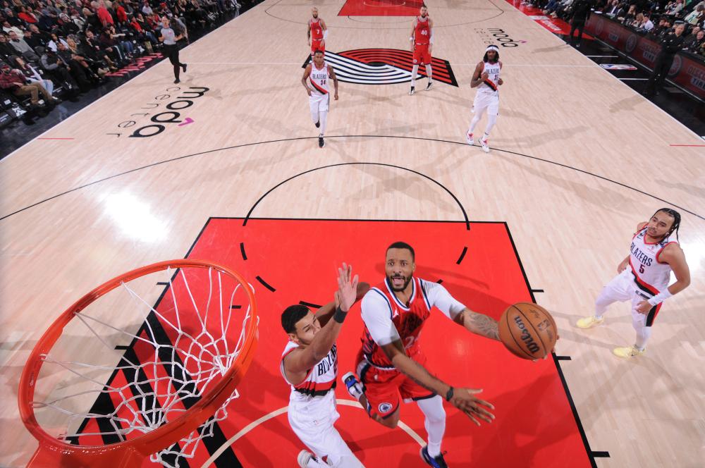 攻防两端的 攻防两端的