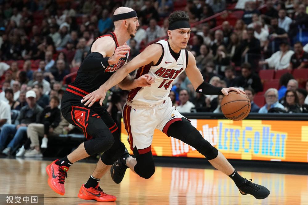 的比分领先 的比分领先